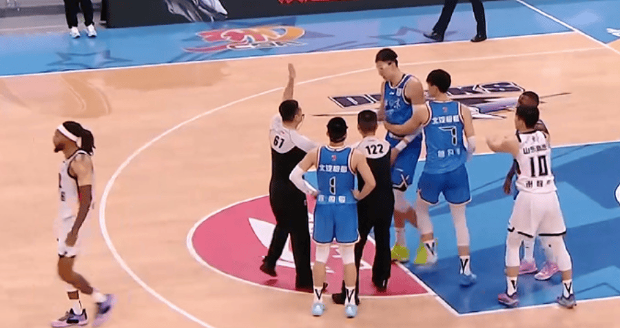 AYX SPORTS-浙江队发布备战花絮；清晨绝杀压哨；NBA季后赛任务艰巨；心理建设被强调的简单介绍